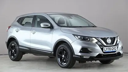 Used Nissan Qashqai Acenta Premium 160 HP (117 kW) 2021 Silver SUV