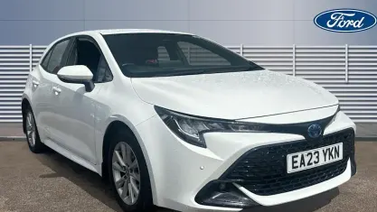 Used Toyota Corolla 140 HP (102 kW) 2026 Hatchback