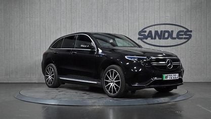 Używany Mercedes EQC400 AMG line 300 kW (408 KM) 2022 Czarny SUV