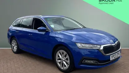 Used Skoda Octavia SE L 150 HP (110 kW) 2023 Blue Estate