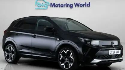 Używany Vauxhall Grandland X Ultimate 131 KM (96 kW) 2024 Czarny SUV