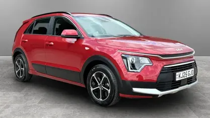 Used Kia Niro 129 HP (94 kW) 2025 Red SUV