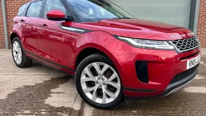 Used Land Rover Range Rover evoque SE 182 HP (133 kW) 2019 Red SUV