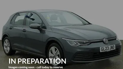 Used VW Golf VIII Life 150 HP (110 kW) 2023 Hatchback