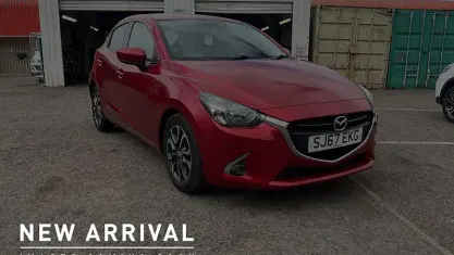 Second-hand Mazda 2 Inclusive 90 CP (66 kW) 2017 Roșu Hatchback