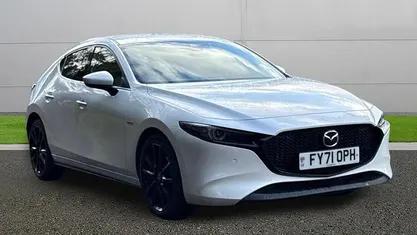 Used Mazda 3 Edition 179 HP (131 kW) 2020 White Hatchback