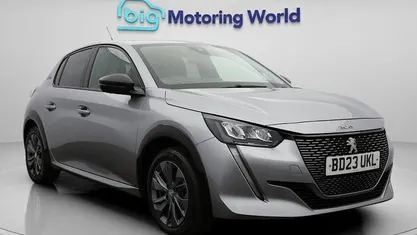 Used Peugeot e-208 Allure+ 100 kW (136 HP) 2023 Hatchback