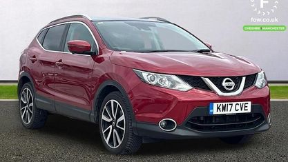 Usado Nissan Qashqai Tekna 131 HP (96 kW) 2017 Vermelho SUV