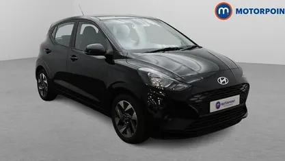 Used Hyundai i10 Advanced 63 HP (46 kW) 2025 Black Hatchback
