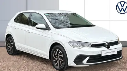 Used VW Polo Life 95 HP (69 kW) 2025 Hatchback