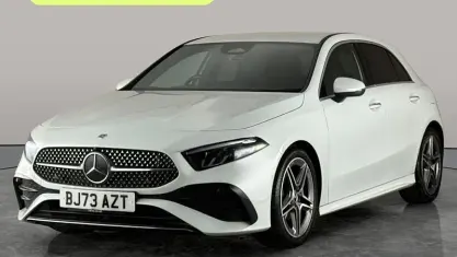 Used Mercedes A180 AMG line 136 HP (100 kW) 2024 White Hatchback