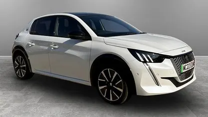 Used Peugeot e-208 Premium 100 kW (136 HP) 2022 Hatchback
