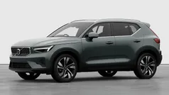 Denim blue New 2025 Volvo XC40 Ultra SUV | £45,060 (Fair price)