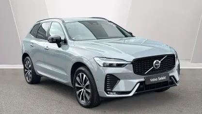Used Volvo XC60 Plus 250 HP (183 kW) 2023 Grey SUV