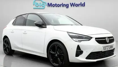 Used Vauxhall Corsa Ultimate 101 HP (74 kW) 2023 White Hatchback