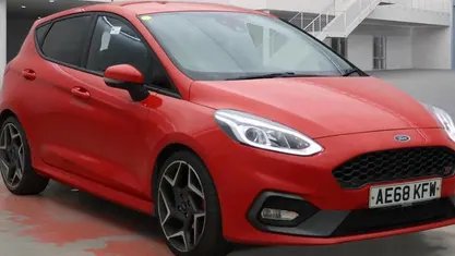 Used Ford Fiesta ST 200 HP (147 kW) 2019 Red Hatchback