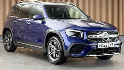 Used Mercedes GLB200 AMG line 163 HP (119 kW) 2022 Blue SUV