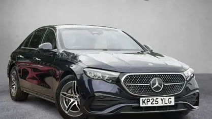 Used Mercedes E200 AMG line 204 HP (150 kW) 2025 Blue Sedan