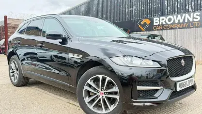 Used Jaguar F-Pace R-Sport 179 HP (131 kW) 2019 Black SUV