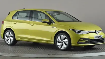 Used VW Golf VII Style 150 HP (110 kW) 2021 Yellow Hatchback