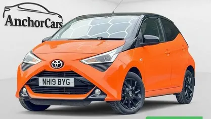 Used Toyota Aygo X-cite 72 HP (52 kW) 2019 Hatchback