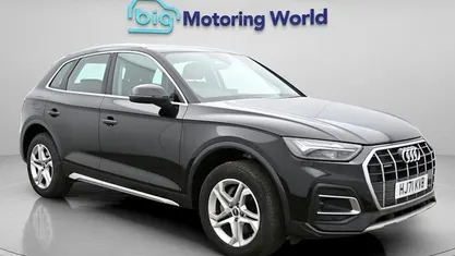 Begagnad Audi Q5 Sport 204 HK (150 kW) 2024 SUV