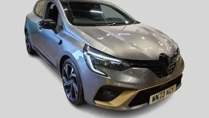 Used Renault Clio Engineered 145 HP (106 kW) 2023 Grey Hatchback