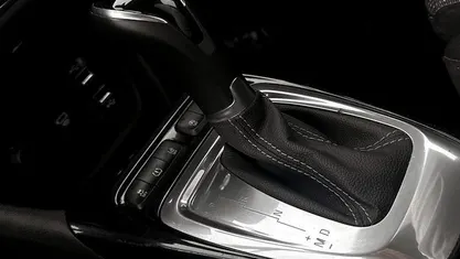 Used Vauxhall Crossland Elite 131 HP (96 kW) 2021 SUV