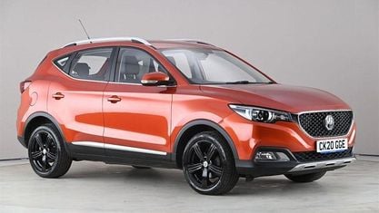 Używany MG ZS Exclusive 106 KM (77 kW) 2020 Pomarańczowy SUV