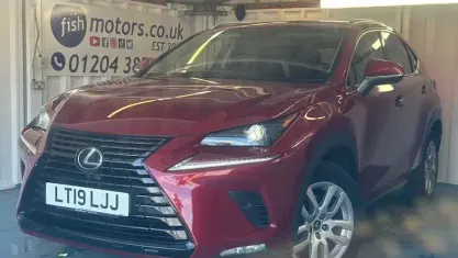 Used Lexus NX300h E-FOUR 197 HP (144 kW) 2019 Red SUV