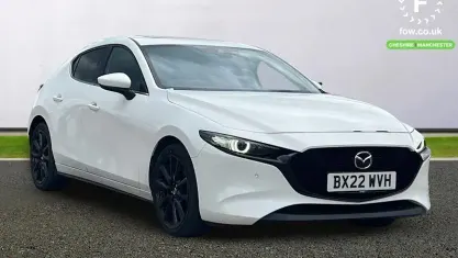 Used Mazda 3 Inclusive 186 HP (136 kW) 2022 White Hatchback