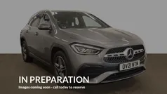 Mercedes GLA250
