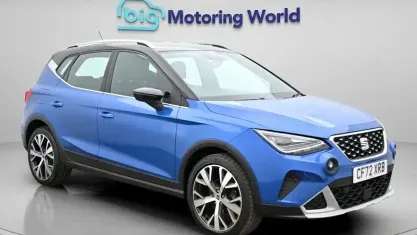 Begagnad Seat Arona Xperience Lux 110 HK (80 kW) 2023 Blå SUV