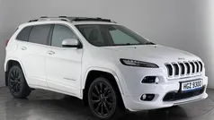 White Used 2017 Jeep Cherokee Overland SUV | £11,250 (Fair price)