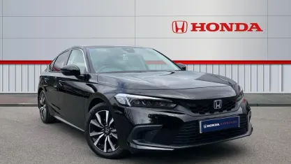 Used Honda Civic Elegance 143 HP (105 kW) 2024 Black Hatchback