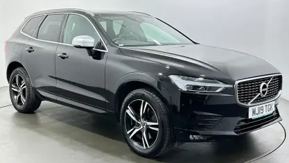 Used Volvo XC60 R-Design 250 HP (183 kW) 2019 Black SUV