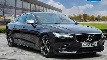 Used Volvo S90 R-Design 190 HP (139 kW) 2019 Sedan