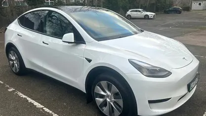 Used 2024 Tesla Model Y RWD SUV | £25,399 (Fair price)