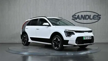 Second-hand Kia Niro 150 kW (204 CP) 2024 SUV