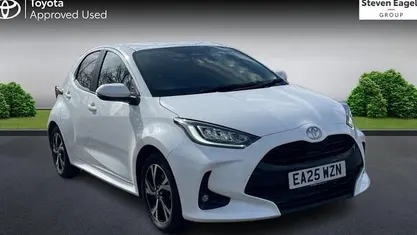 Used Toyota Yaris Hybrid Design 116 HP (85 kW) 2026 Hatchback