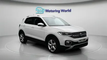 Used VW T-Cross SEL 110 HP (80 kW) 2023 White SUV