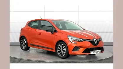 Gebraucht Renault Clio V Evolution 145 PS (106 kW) 2023 Orange Kleinwagen