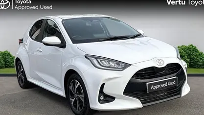 Used Toyota Yaris Hybrid Design 116 HP (85 kW) 2026 Hatchback