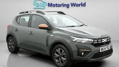 Used Dacia Sandero Extreme 91 HP (66 kW) 2024 Green Hatchback