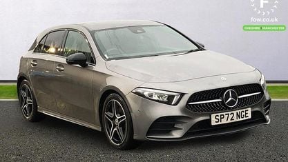 Usado Mercedes A180 Executive 116 HP (85 kW) 2022 Cinzento Citadino