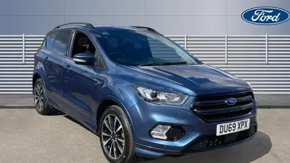 Używany Ford Kuga ST-Line 150 KM (110 kW) 2019 Niebieski SUV