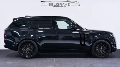 Used Land Rover Range Rover HSE 441 HP (324 kW) 2023 Black SUV