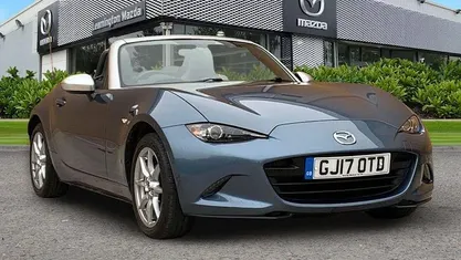 Used Mazda MX5 131 HP (96 kW) 2017 Blue Cabriolet