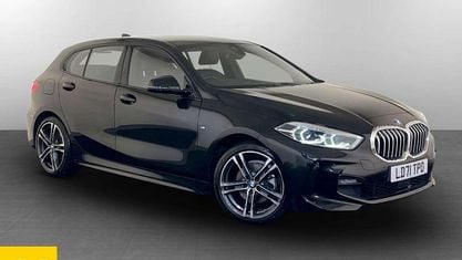 Usado BMW 118 M Sport 136 CV (100 kW) 2021 Negro Utilitario