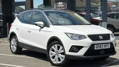Used Seat Arona SE Technology 95 HP (69 kW) 2017 White SUV